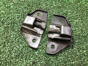 Ограничители пятой двери SUBARU FORESTER OEM 60112AA002, 60112AA012 SF5 1998 silver 792