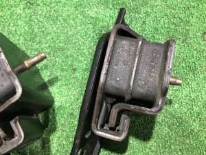 Подушки двигателя SUBARU FORESTER OEM 41022FA090, 41031FA080, 41031FA090 SF5 1998 EJ202 MT