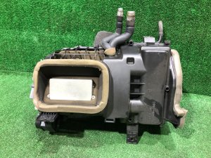 Радиатор кондиционера салона 72210FC001 SUBARU FORESTER