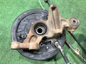 Ступицы задние барабан SUBARU FORESTER OEM 28411AA000, 28411AA010, 28016FC000, 26740FA000 SF5 1998 EJ202 MT