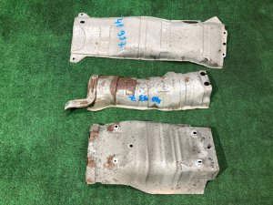 Тепловые экраны глушителя SUBARU FORESTER OEM 59020FC000, 59024FC010 SF5 1998 EJ202 MT