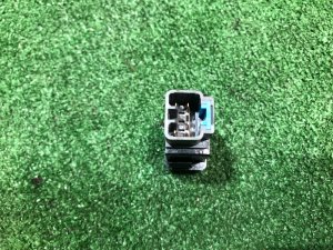 Кнопка птф SUBARU FORESTER OEM 83001FA051 SF9, SF5 1998 EJ254 AT