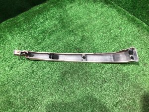 Планка под фару левая SUBARU FORESTER OEM 57112FC010WG SF9, SF5 1998