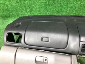 Торпедо SUBARU FORESTER OEM 66040FC000OE SF9, SF5 1998 White 51E