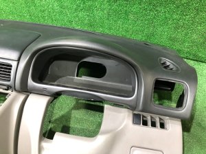 Торпедо SUBARU FORESTER OEM 66040FC000OE SF9, SF5 1998 White 51E
