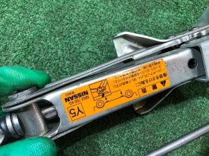 Домкрат SUBARU LEGACY OEM 97030FC110 BP5 2004